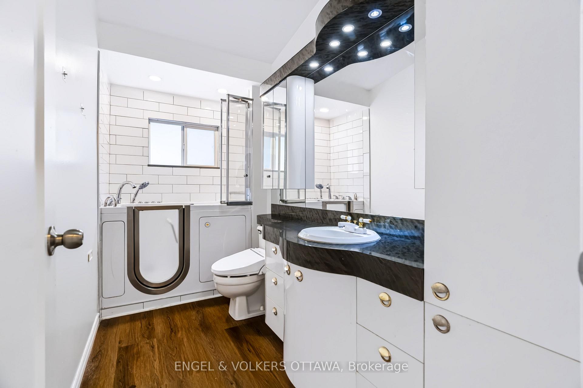 Photo 18 of 2034 Cornish Street, Ottawa, Elmvale Acres/Urbandale — HOMEH
