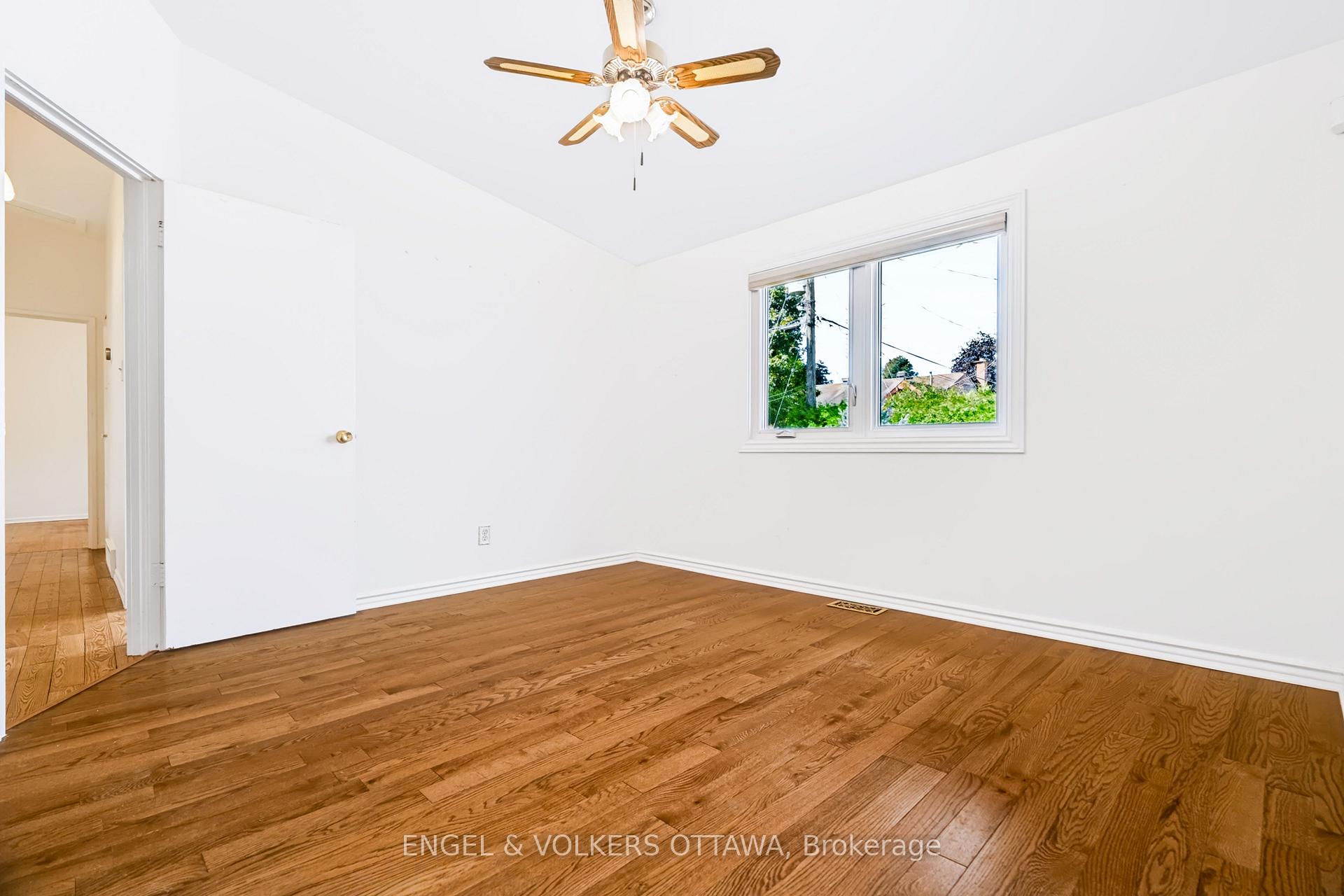 Photo 23 of 2034 Cornish Street, Ottawa, Elmvale Acres/Urbandale — HOMEH