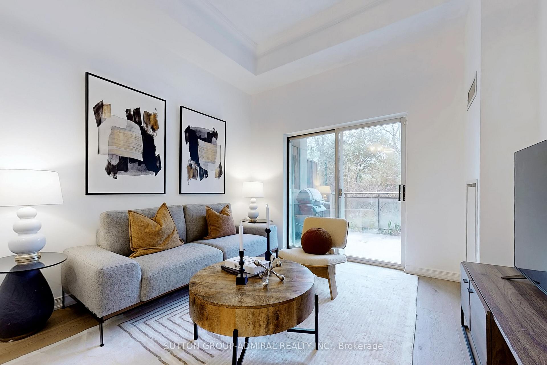 Photo 6 of Unit 102, 2 Maison Parc Court, Vaughan, Lakeview Estates — HOMEH