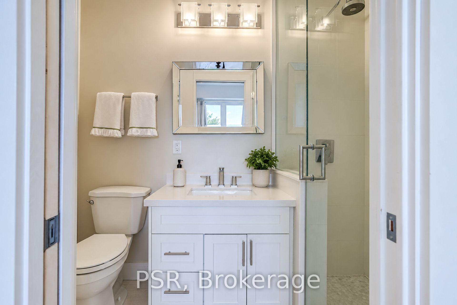 Photo 10 of Unit Main, 143 Montrose Avenue, Toronto, Trinity-Bellwoods — HOMEH
