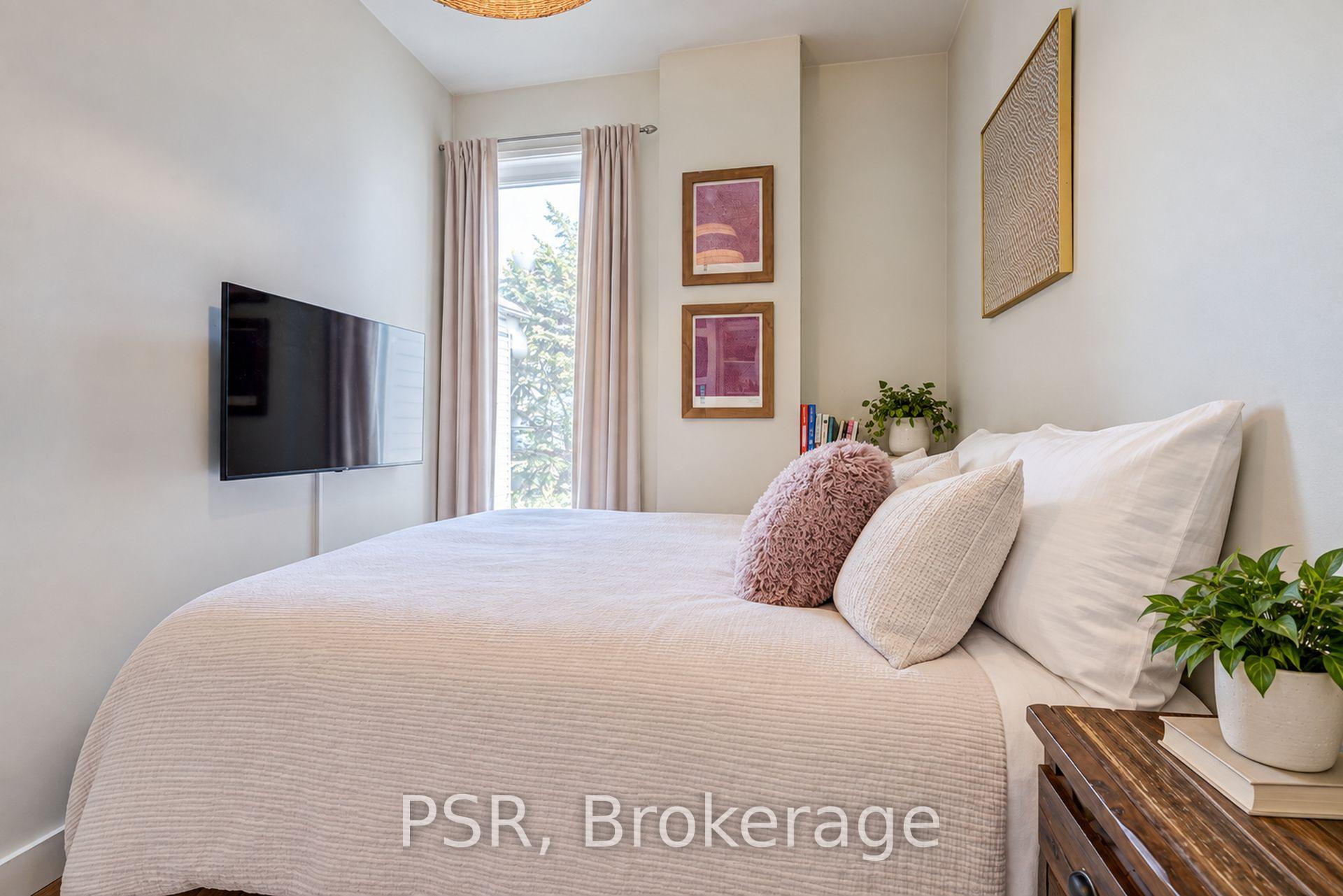Photo 16 of Unit Main, 143 Montrose Avenue, Toronto, Trinity-Bellwoods — HOMEH