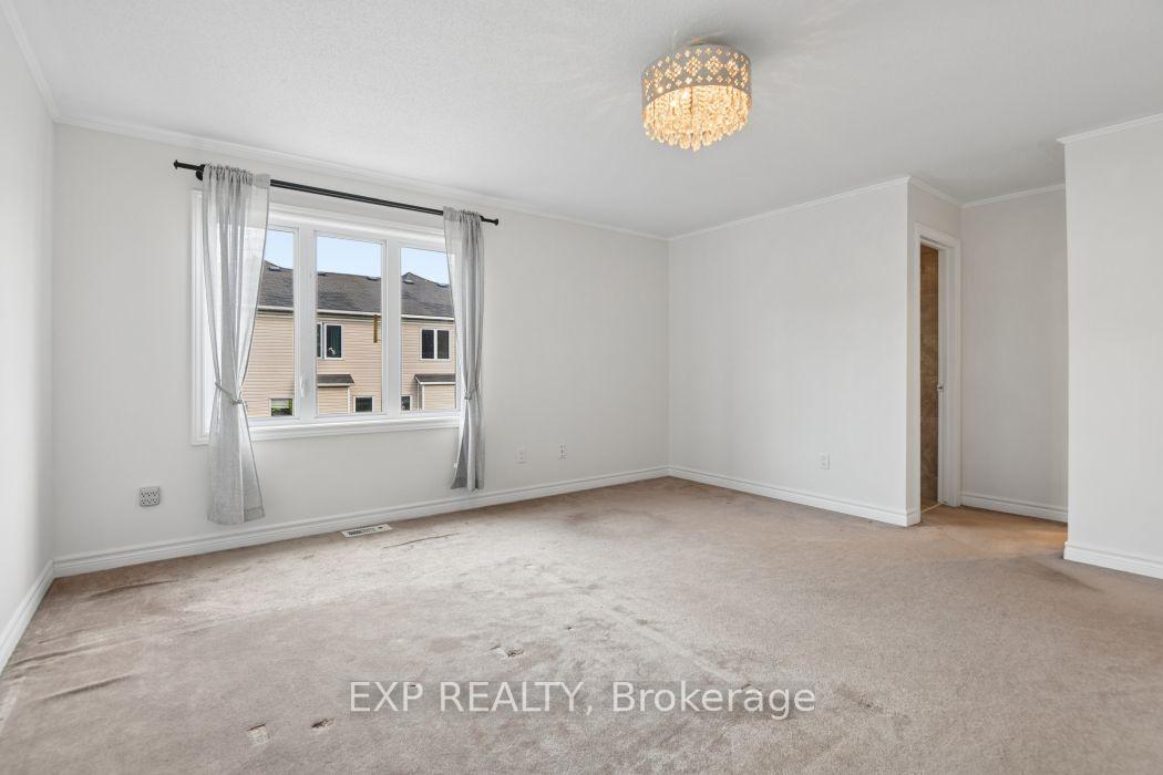 Photo 23 of 322 Foxridge Way, Ottawa, Barrhaven - Strandherd — HOMEH