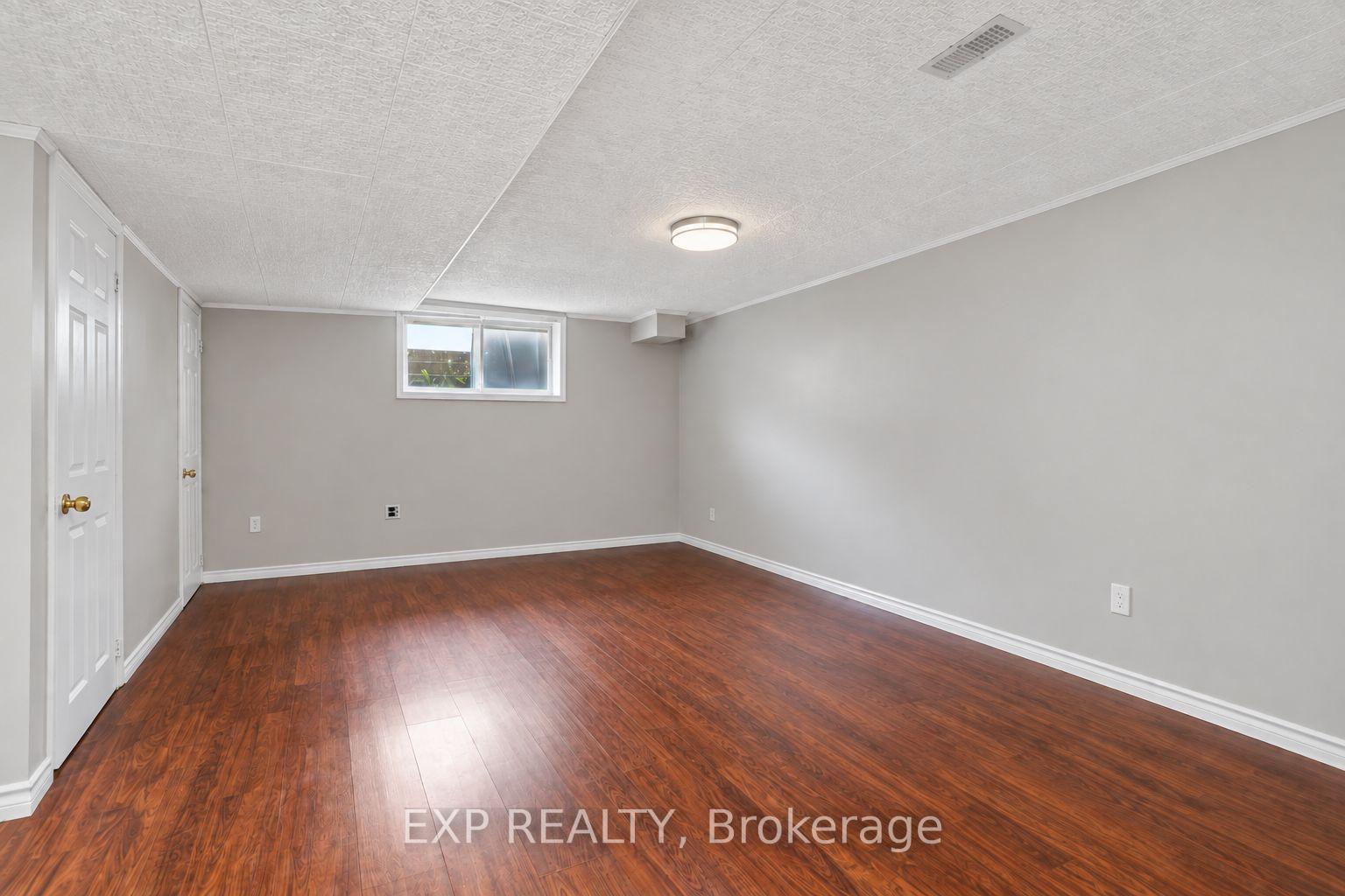 Photo 33 of 322 Foxridge Way, Ottawa, Barrhaven - Strandherd — HOMEH