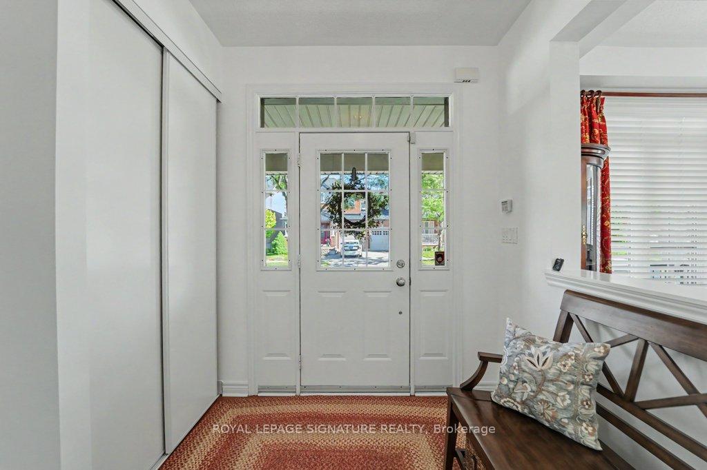 Photo 6 of 22 Ulson Drive, Richmond Hill, Oak Ridges — HOMEH