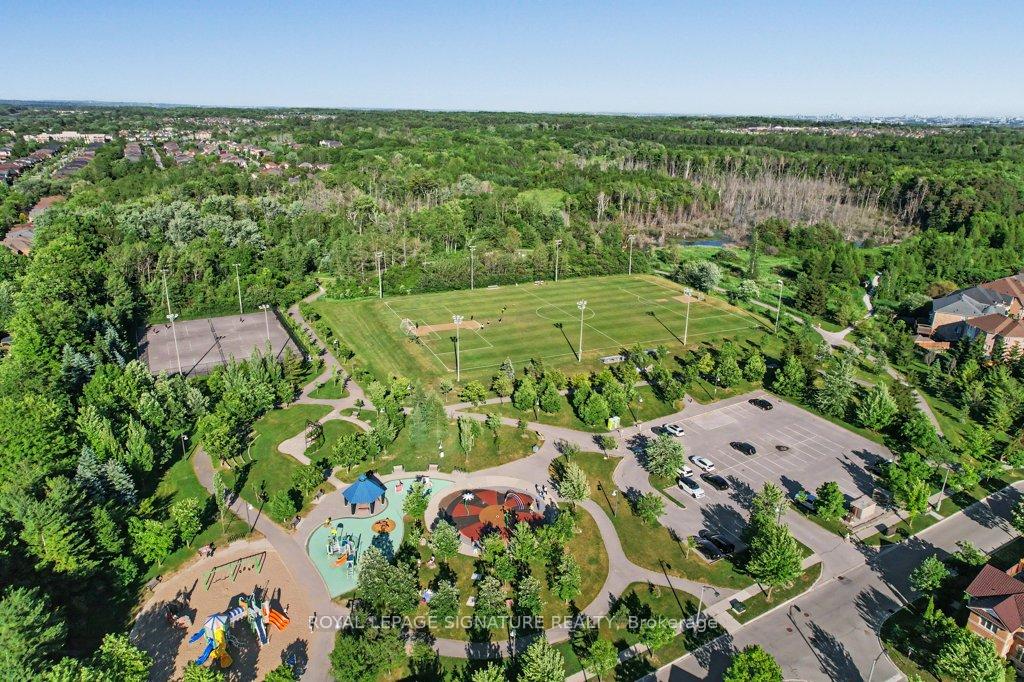 Photo 48 of 22 Ulson Drive, Richmond Hill, Oak Ridges — HOMEH