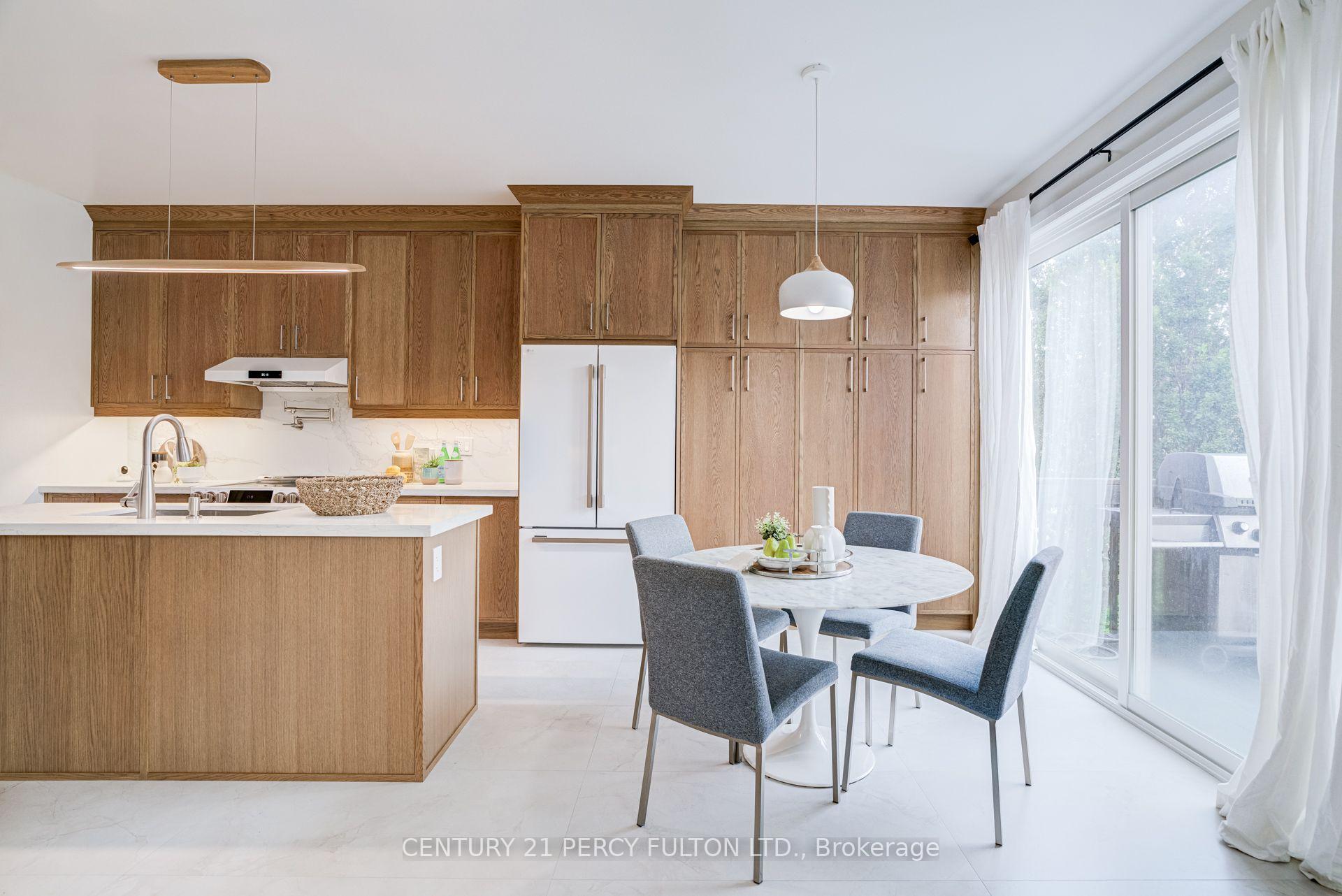 Photo 10 of 1825 Parkhurst Crescent, Pickering, Duffin Heights — HOMEH