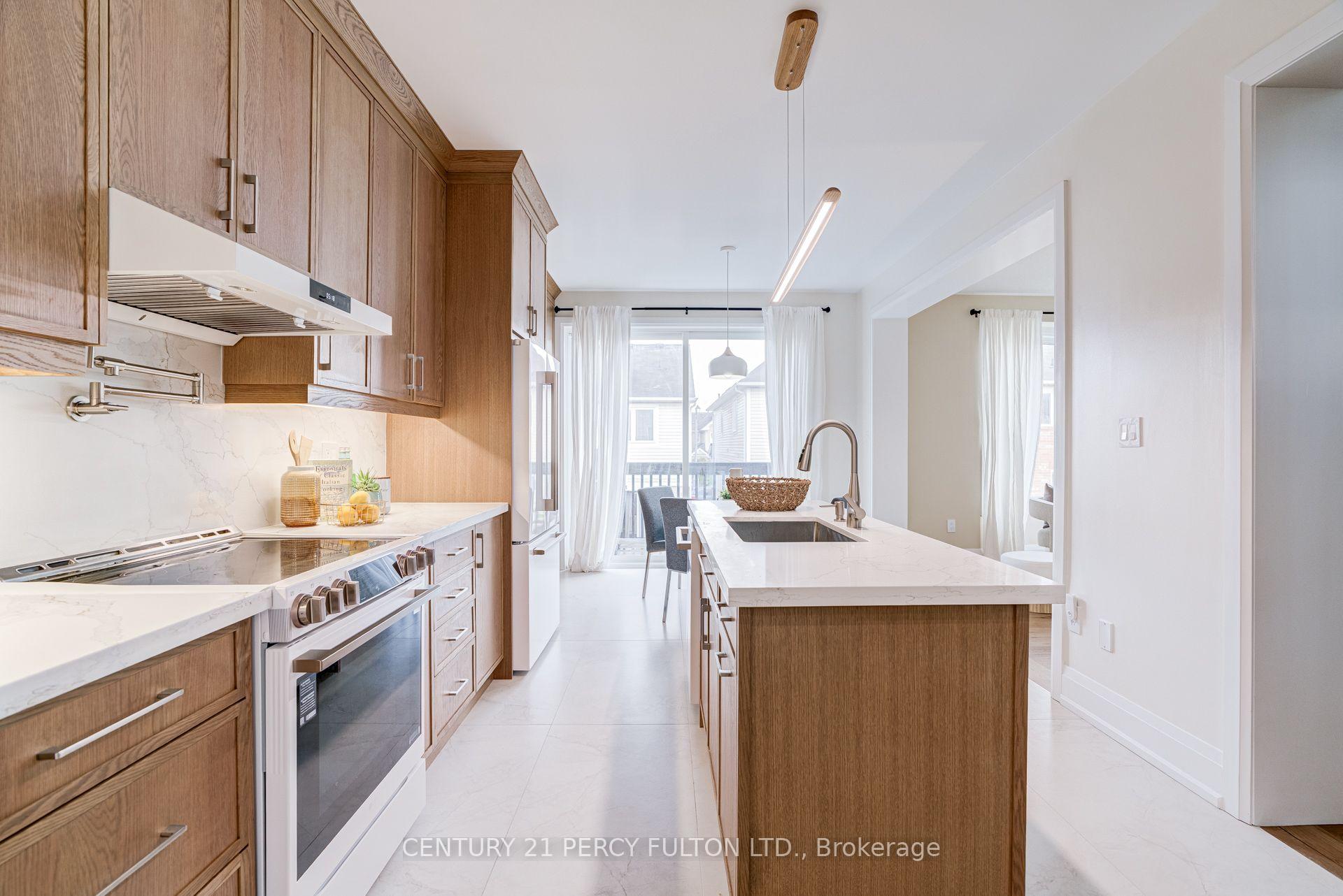 Photo 12 of 1825 Parkhurst Crescent, Pickering, Duffin Heights — HOMEH