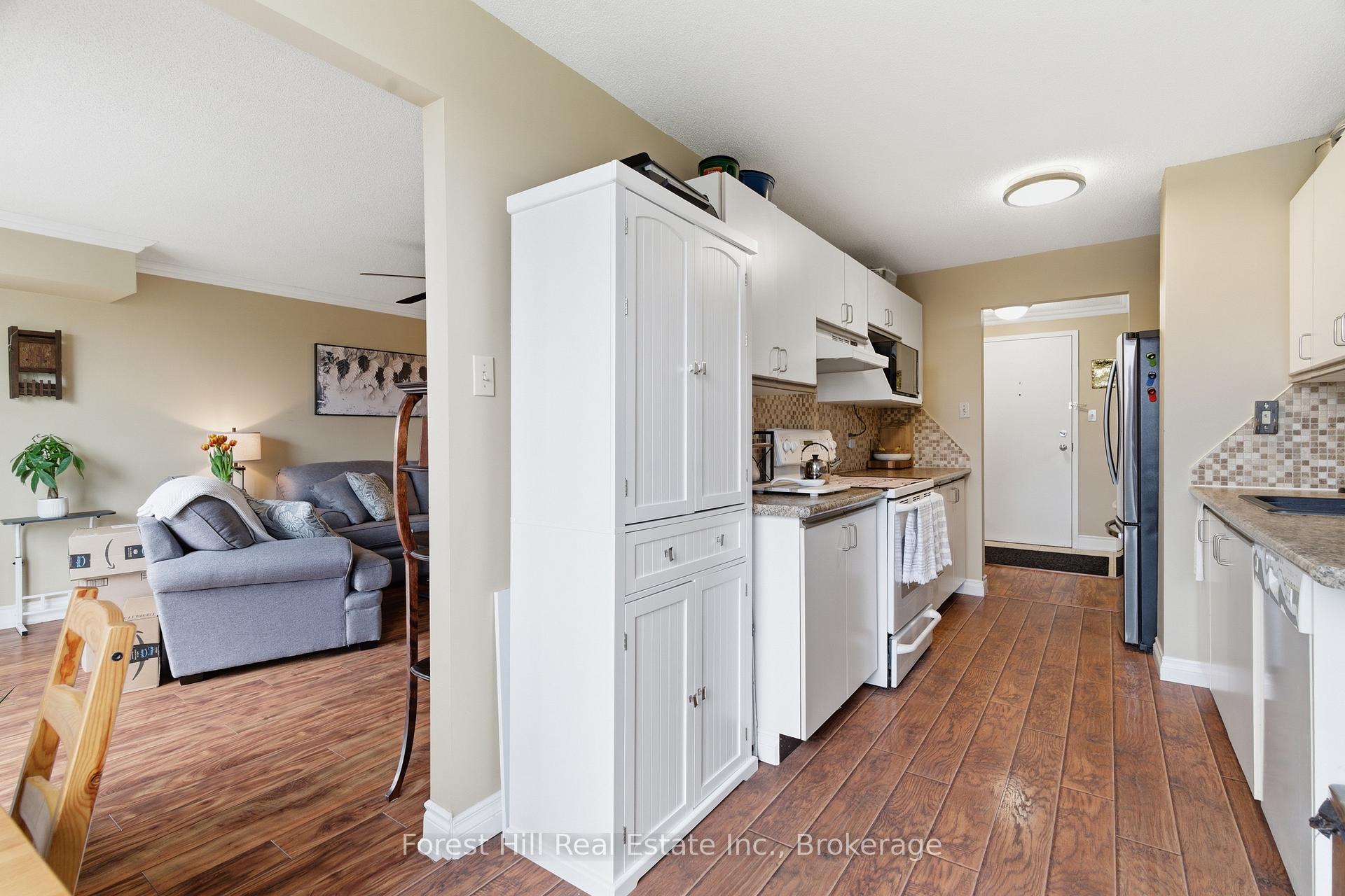Photo 8 of Unit 402, 55 Blue Springs Drive, Waterloo, Colonial Acres — HOMEH