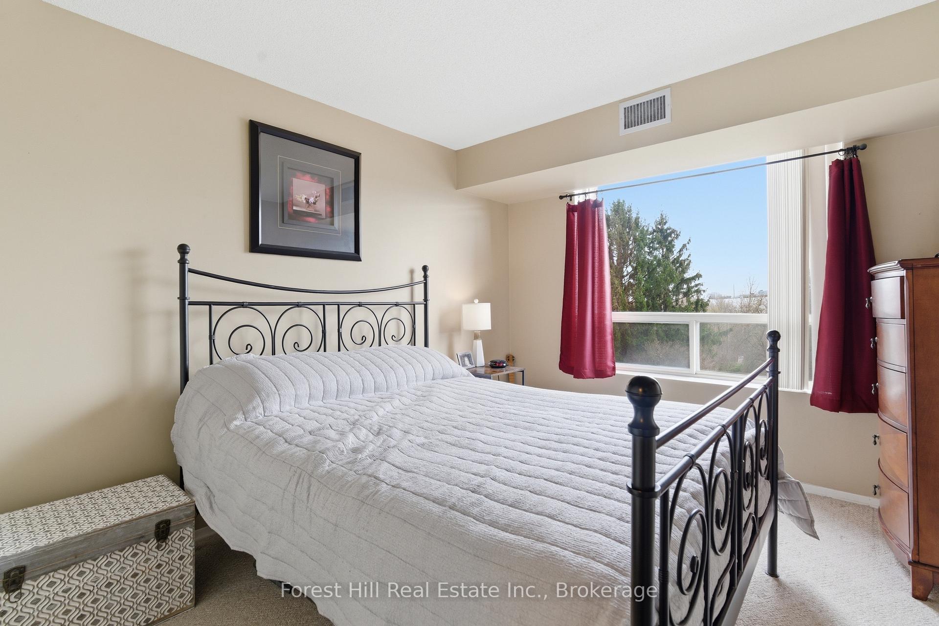 Photo 15 of Unit 402, 55 Blue Springs Drive, Waterloo, Colonial Acres — HOMEH