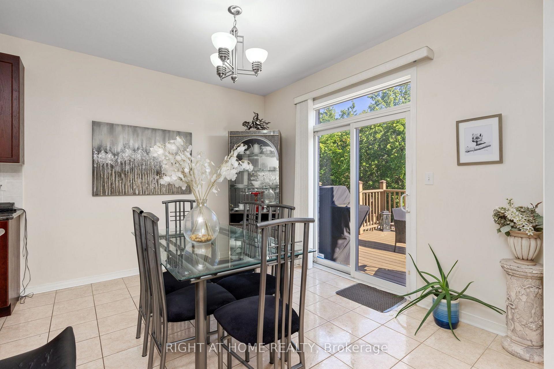 Photo 11 of 13 Cassinway Road, Brampton, Sandringham-Wellington — HOMEH