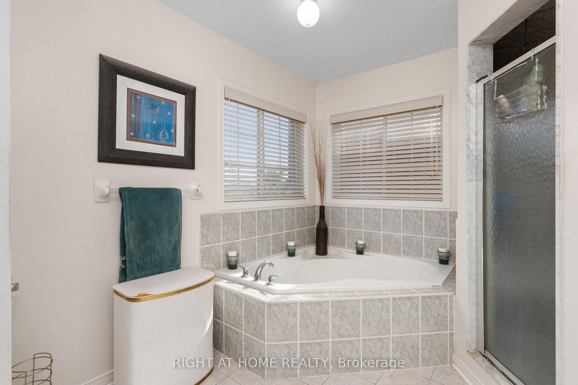 Photo 19 of 13 Cassinway Road, Brampton, Sandringham-Wellington — HOMEH