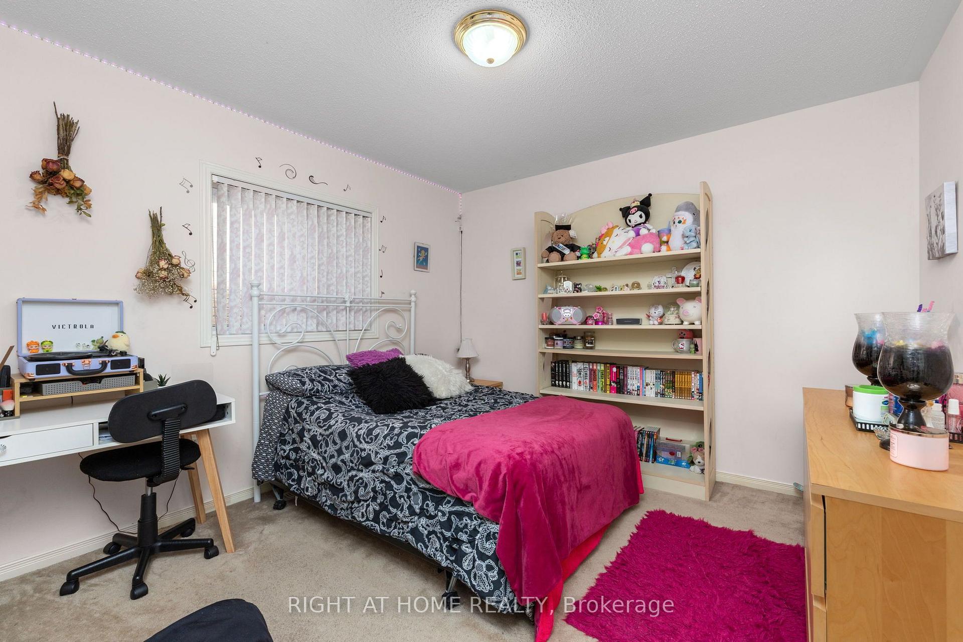 Photo 24 of 13 Cassinway Road, Brampton, Sandringham-Wellington — HOMEH
