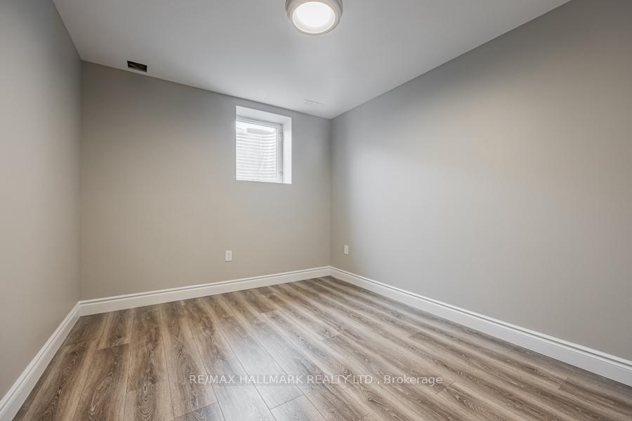 Photo 7 of 58 Jevons Drive, Ajax, South East — HOMEH