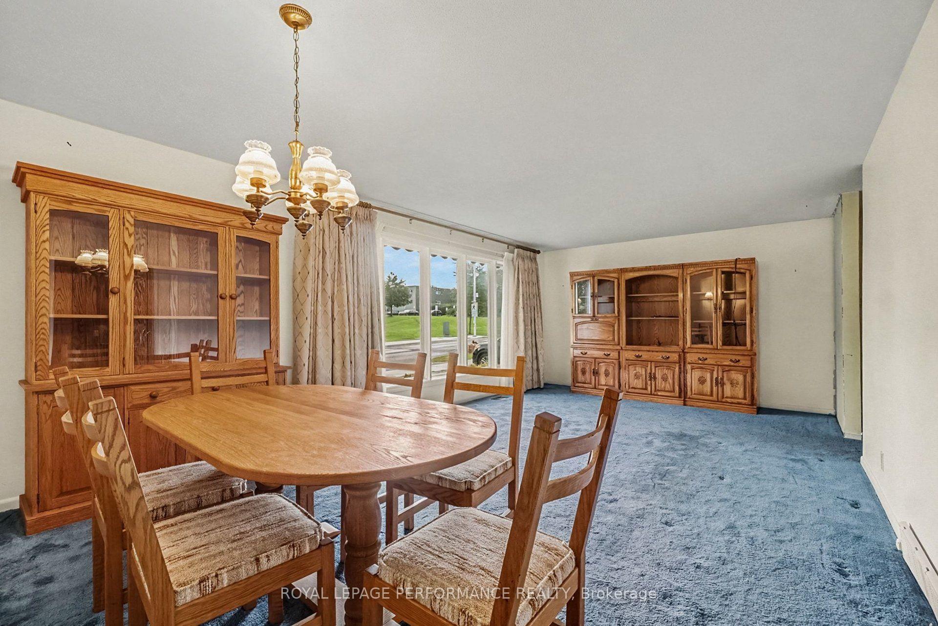 Photo 6 of 1374 Highgate Road, Ottawa, Parkway Park — HOMEH