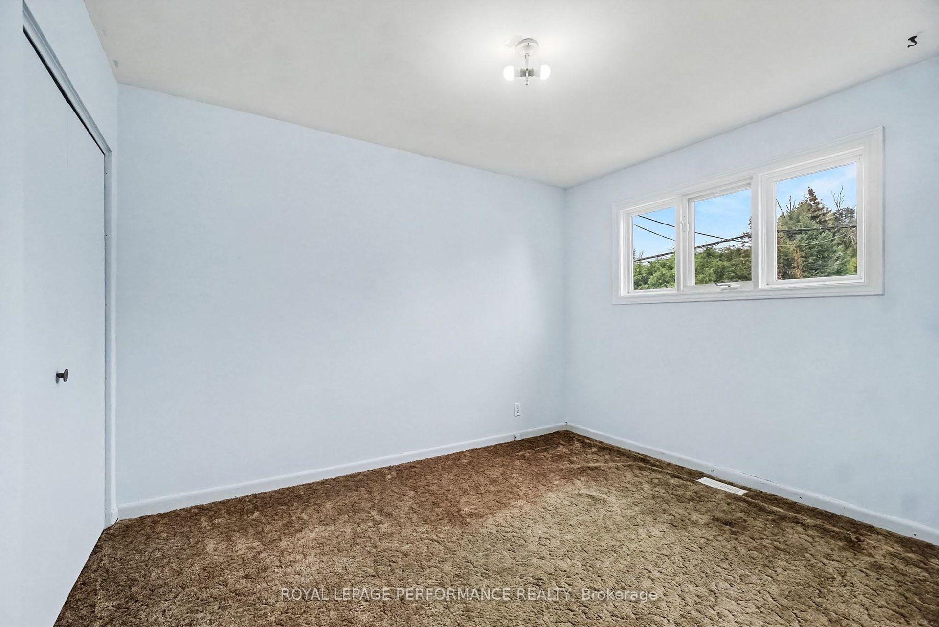 Photo 15 of 1374 Highgate Road, Ottawa, Parkway Park — HOMEH