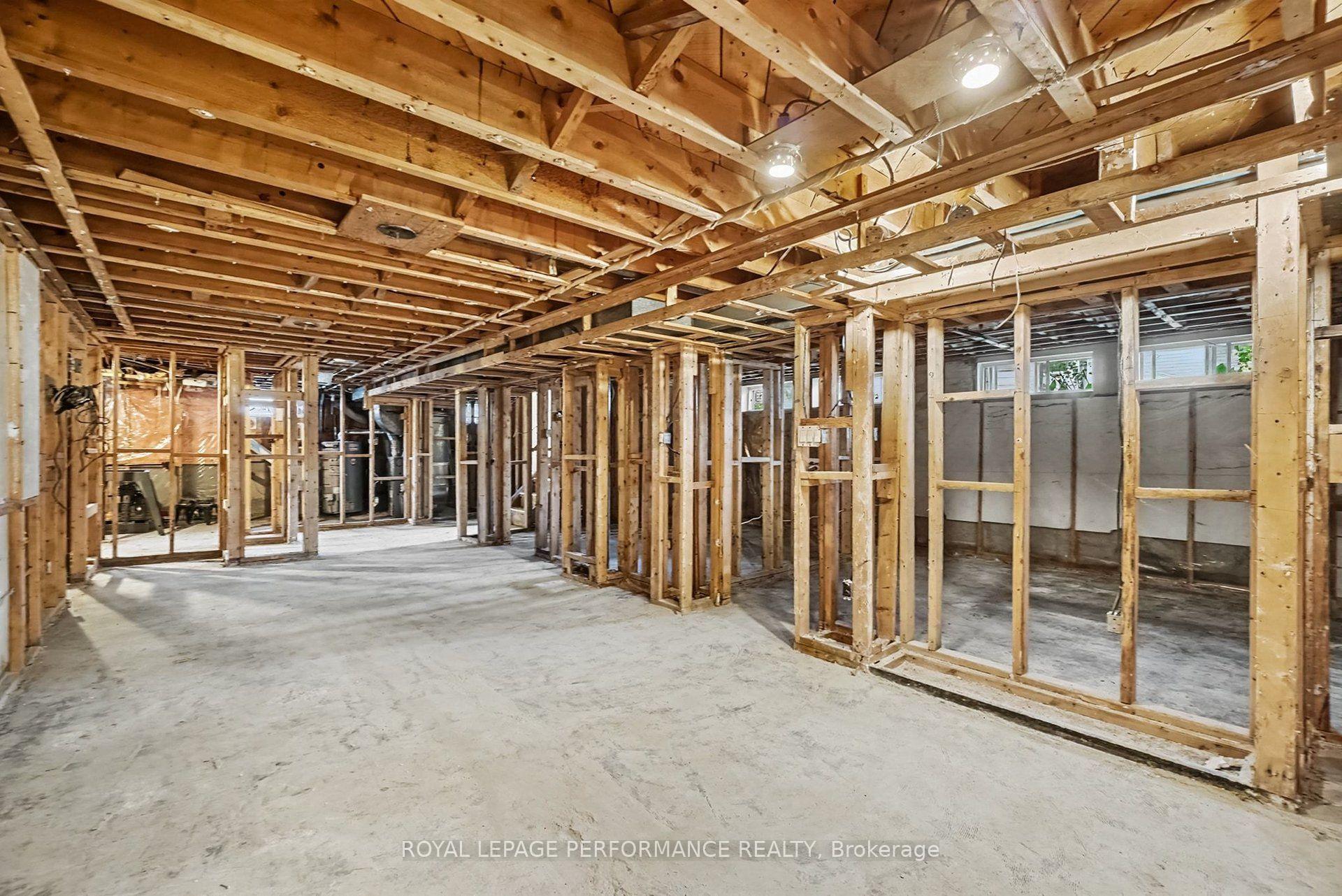 Photo 19 of 1374 Highgate Road, Ottawa, Parkway Park — HOMEH