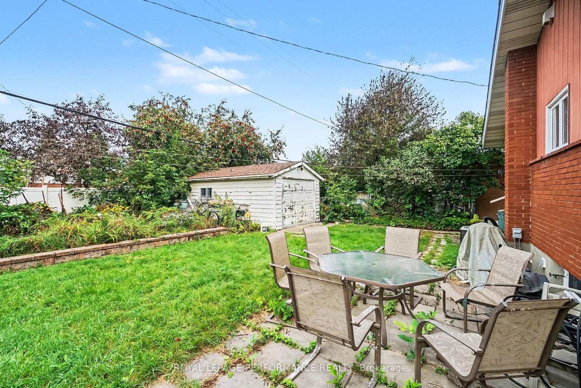 Photo 21 of 1374 Highgate Road, Ottawa, Parkway Park — HOMEH