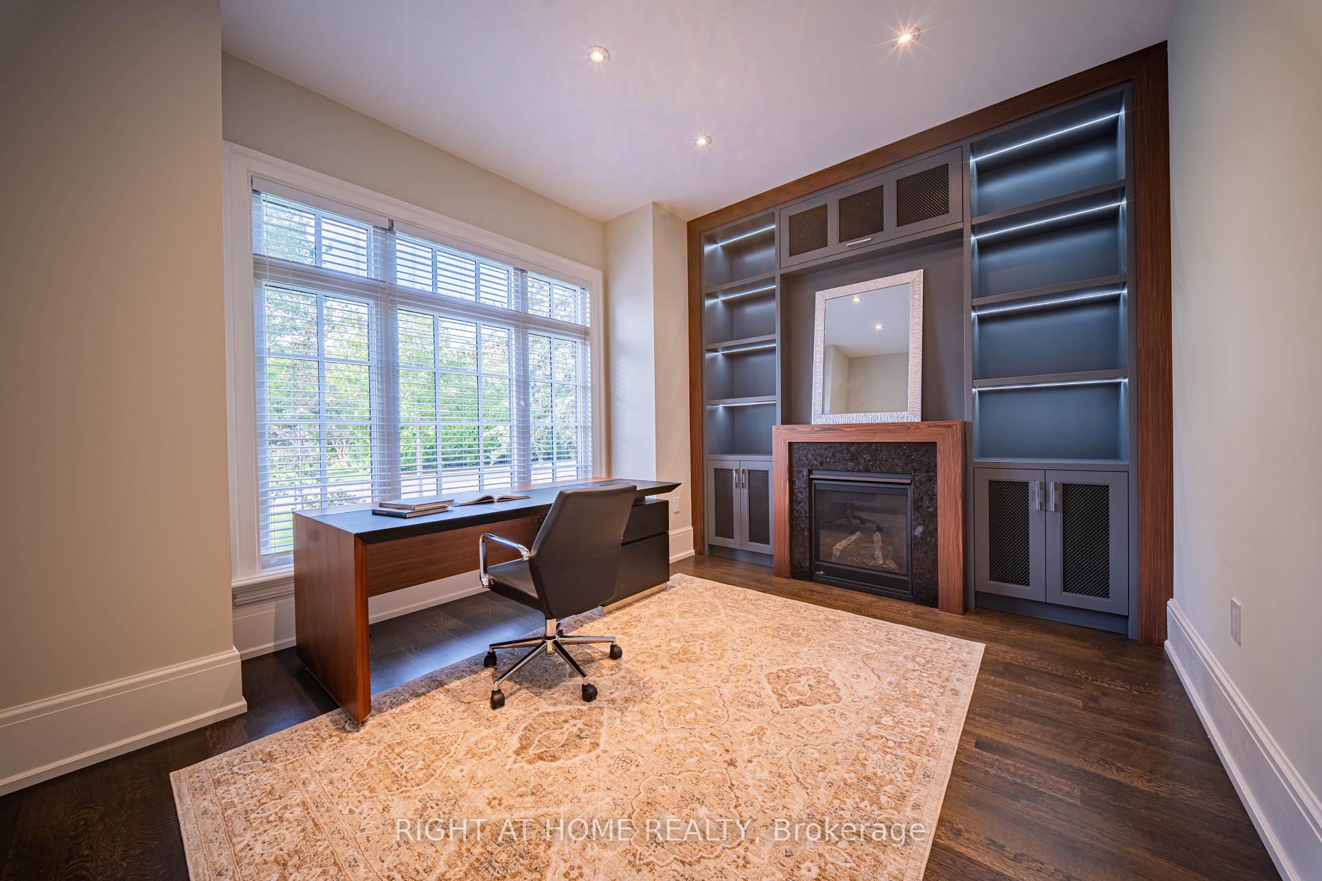 Photo 4 of 2 Finchley Road, Etobicoke, Edenbridge-Humber Valley — HOMEH