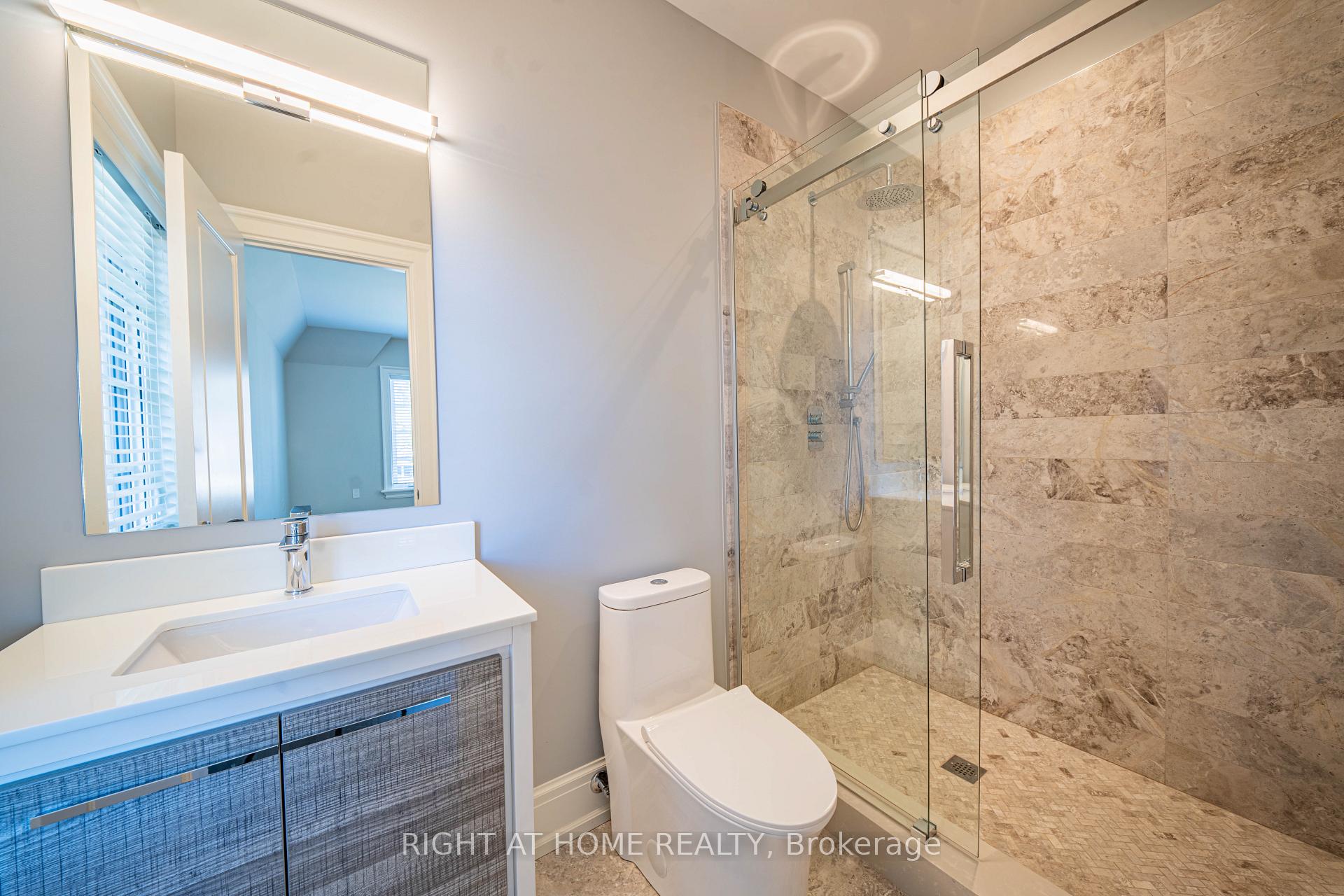 Photo 24 of 2 Finchley Road, Etobicoke, Edenbridge-Humber Valley — HOMEH