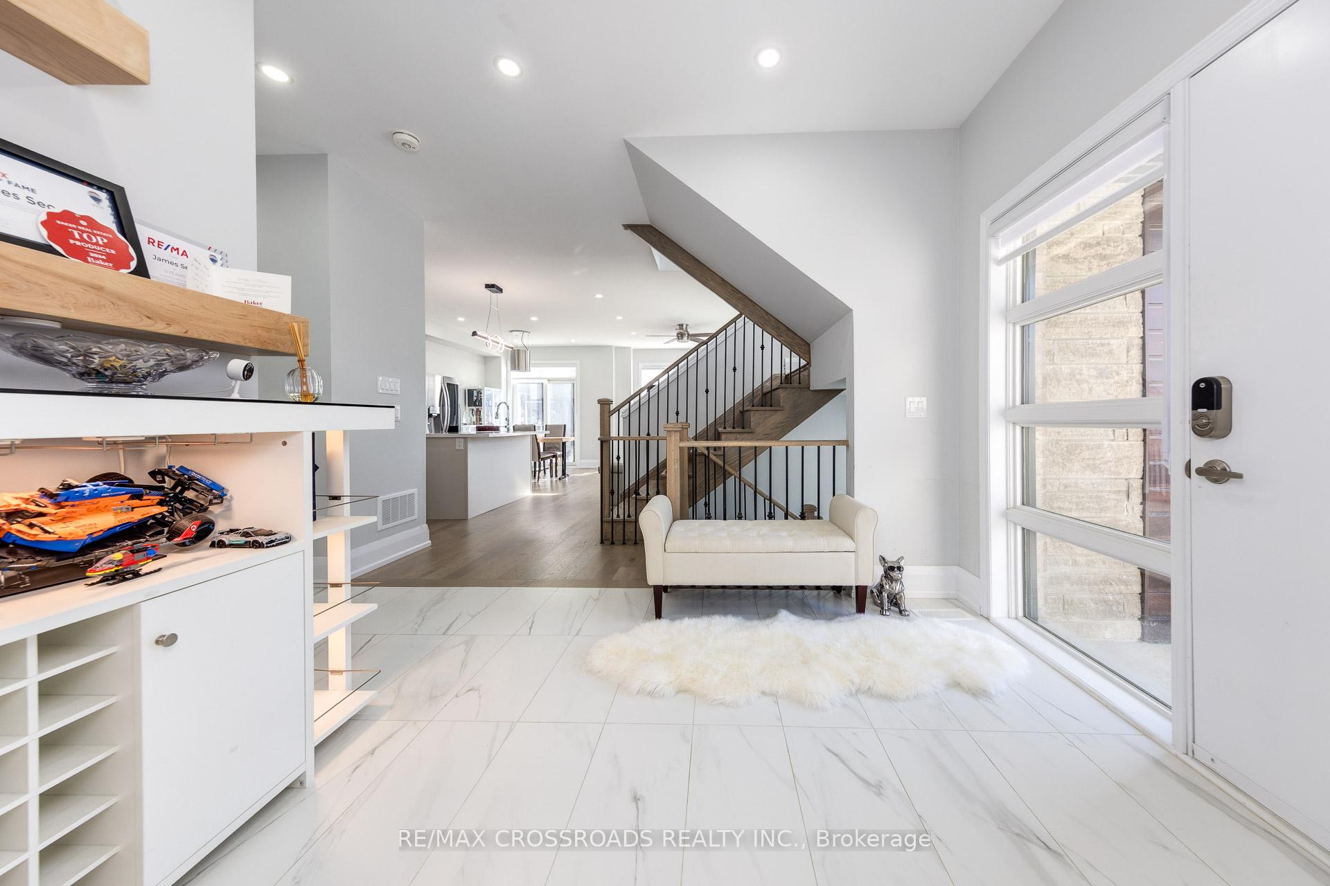 Photo 5 of 15 Percy Rye Avenue, Markham, Angus Glen — HOMEH
