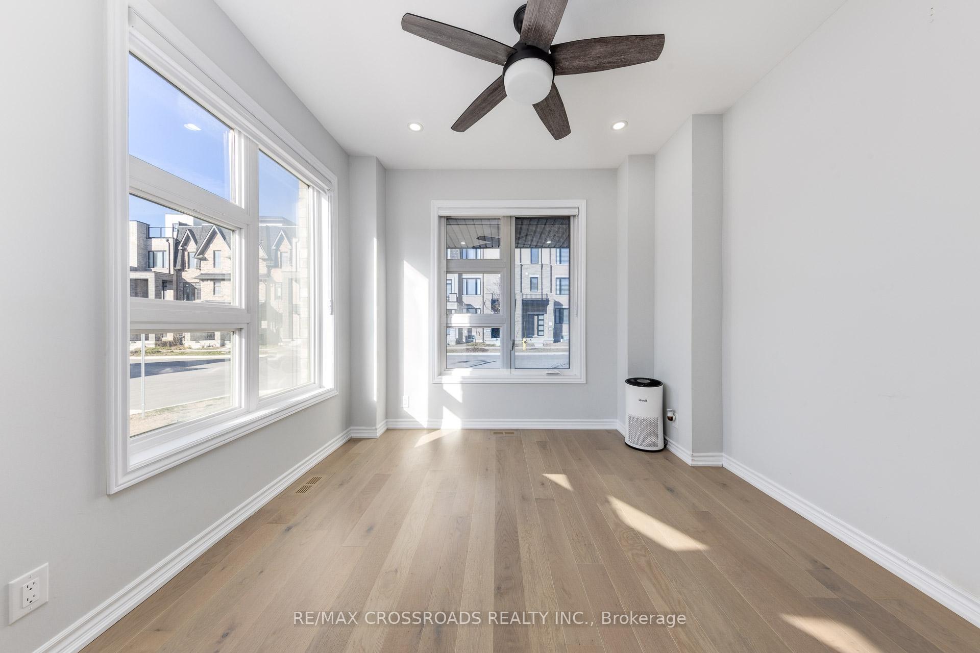 Photo 18 of 15 Percy Rye Avenue, Markham, Angus Glen — HOMEH