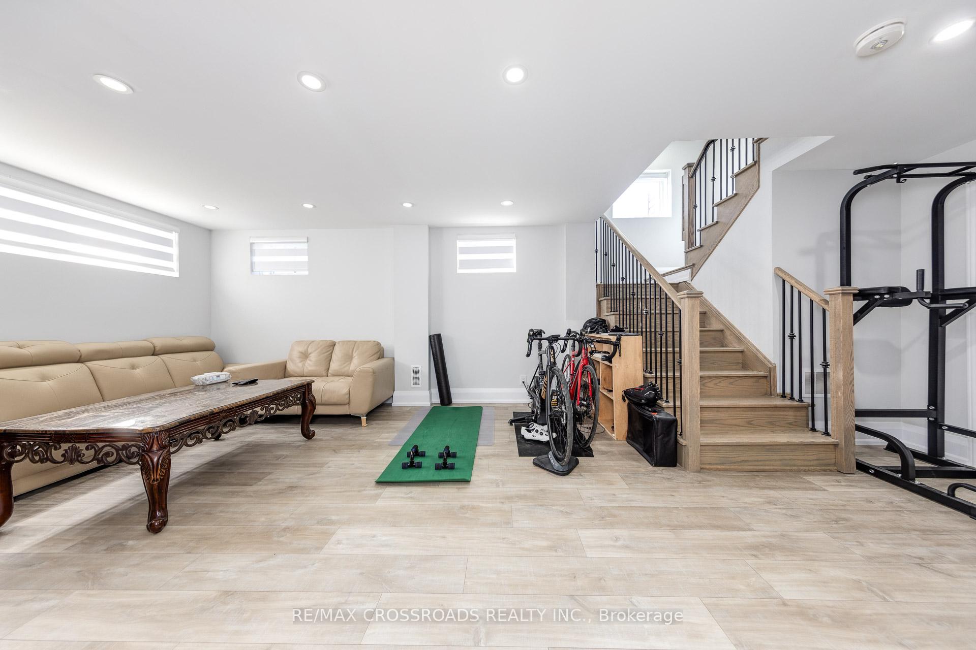 Photo 34 of 15 Percy Rye Avenue, Markham, Angus Glen — HOMEH