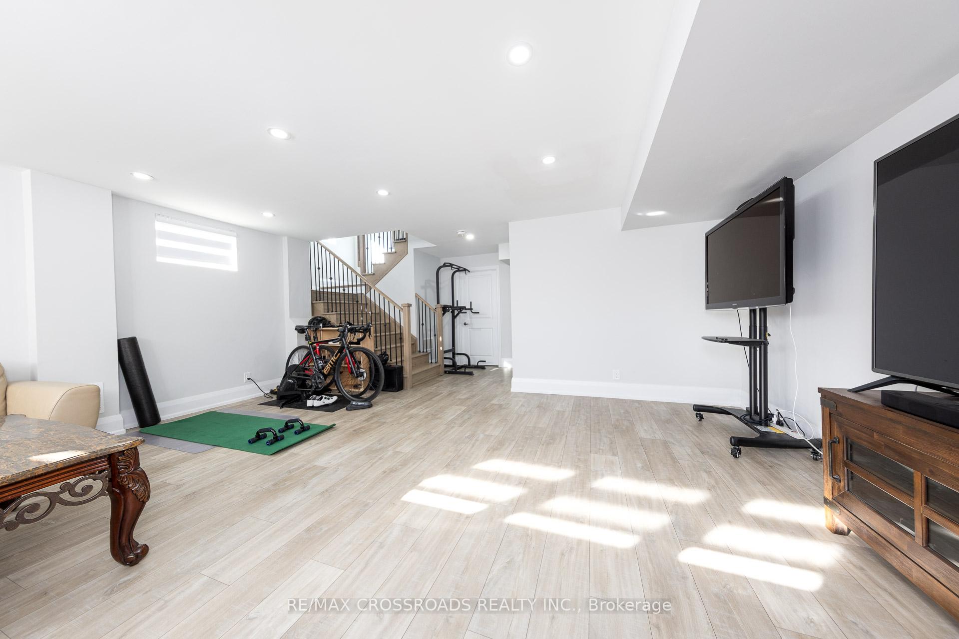 Photo 35 of 15 Percy Rye Avenue, Markham, Angus Glen — HOMEH