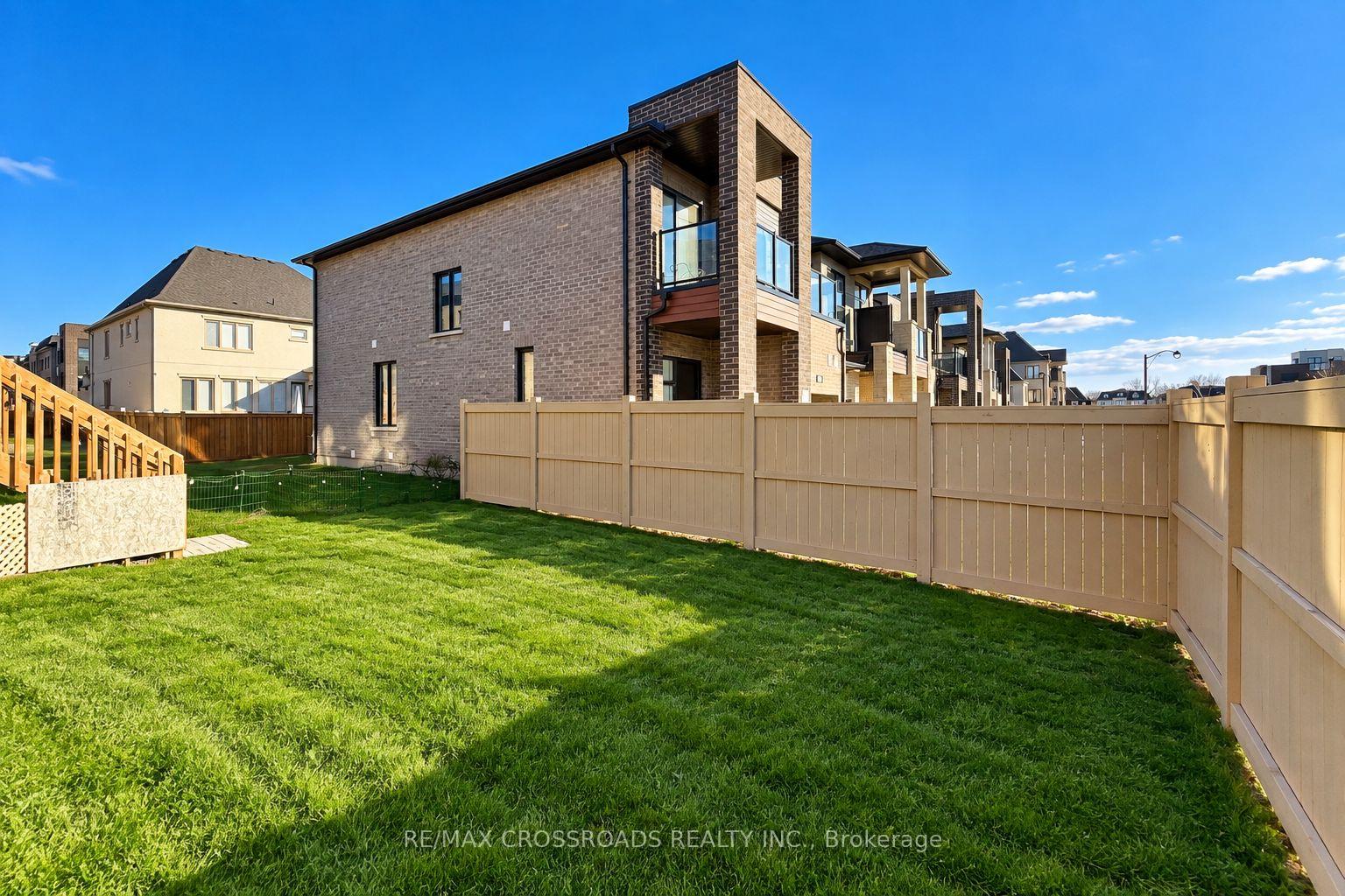 Photo 38 of 15 Percy Rye Avenue, Markham, Angus Glen — HOMEH