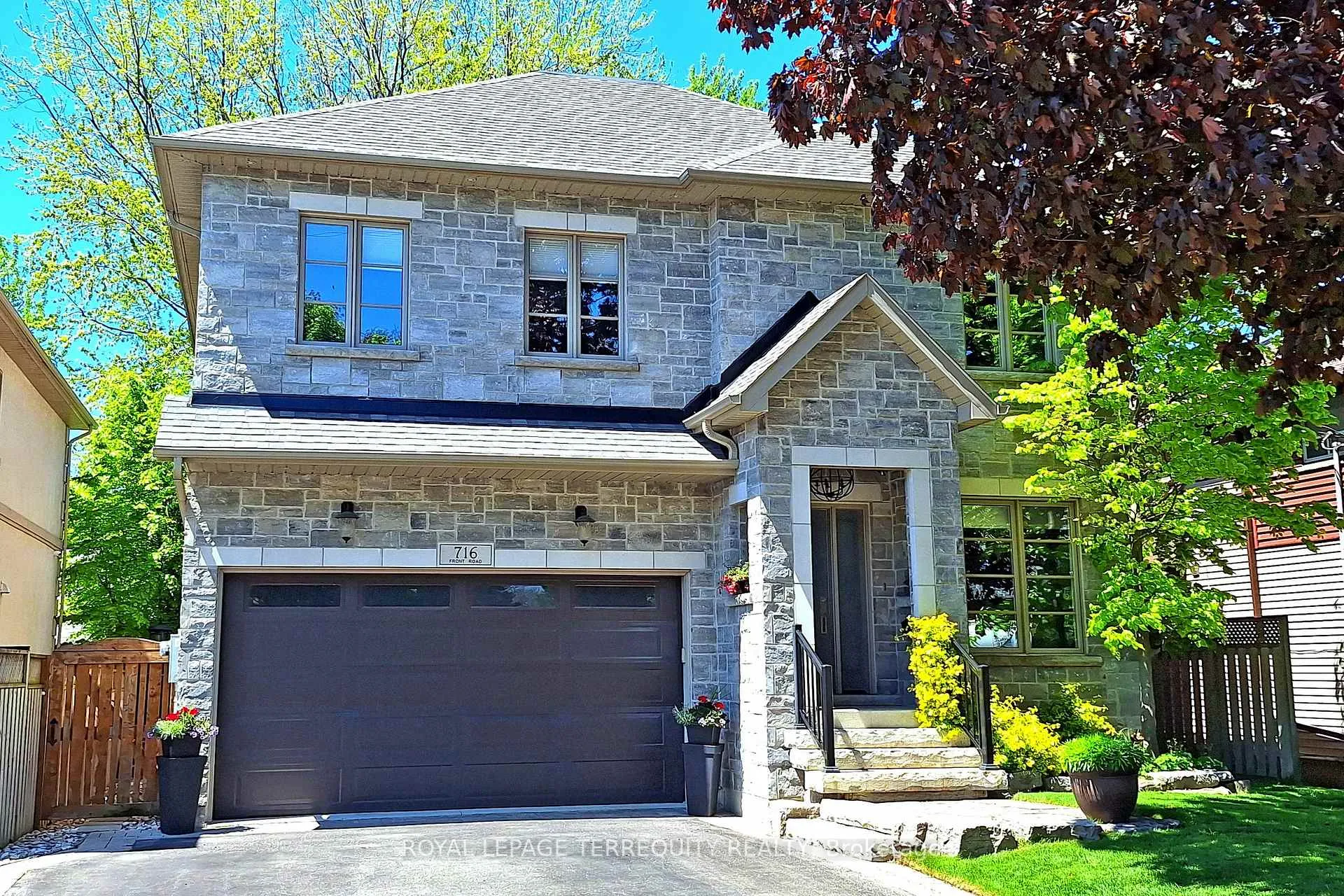 Photo 1 of 716 Front Road, Pickering, Bay Ridges — HOMEH