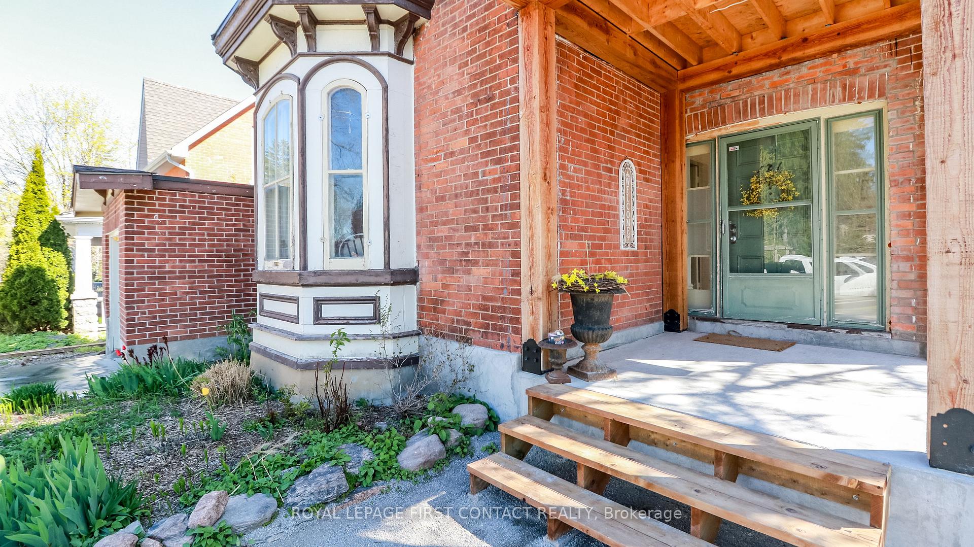 Photo 2 of 121 Mulcaster Street, Barrie, Codrington — HOMEH