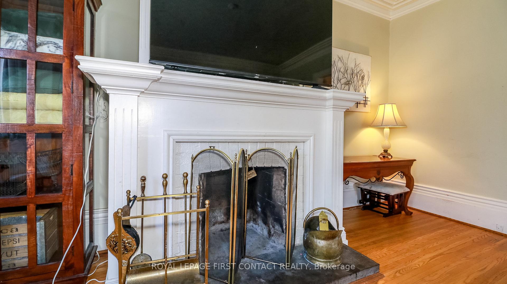 Photo 7 of 121 Mulcaster Street, Barrie, Codrington — HOMEH
