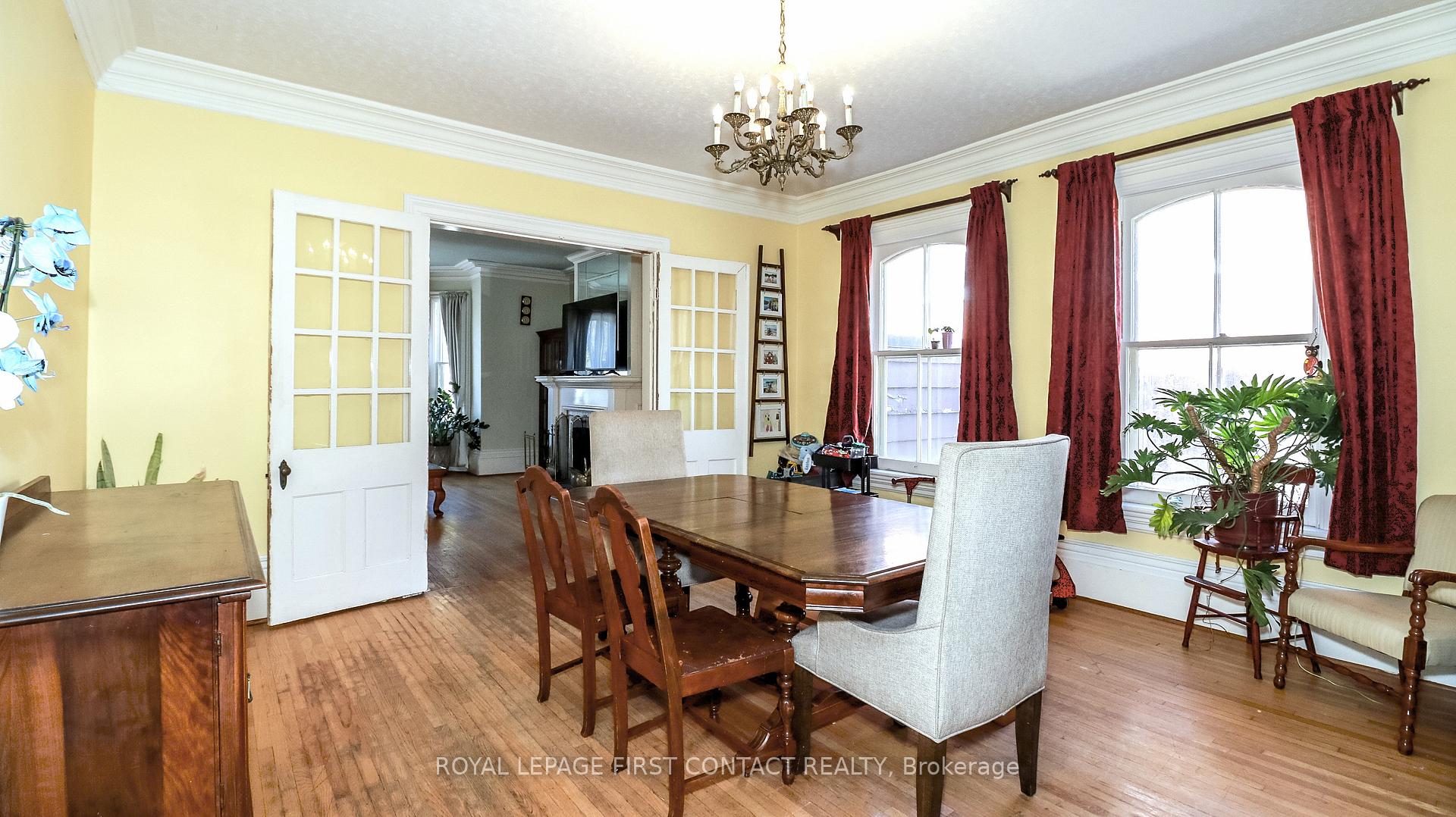 Photo 8 of 121 Mulcaster Street, Barrie, Codrington — HOMEH