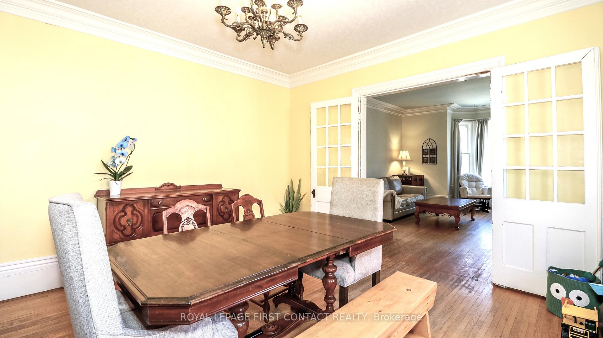 Photo 9 of 121 Mulcaster Street, Barrie, Codrington — HOMEH