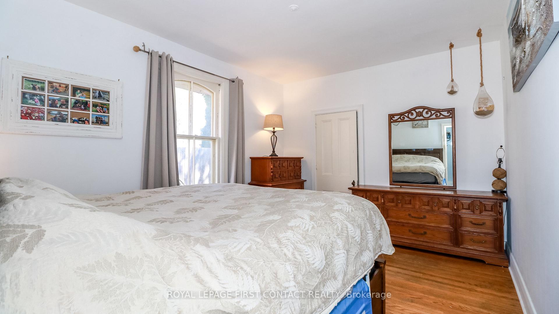 Photo 13 of 121 Mulcaster Street, Barrie, Codrington — HOMEH