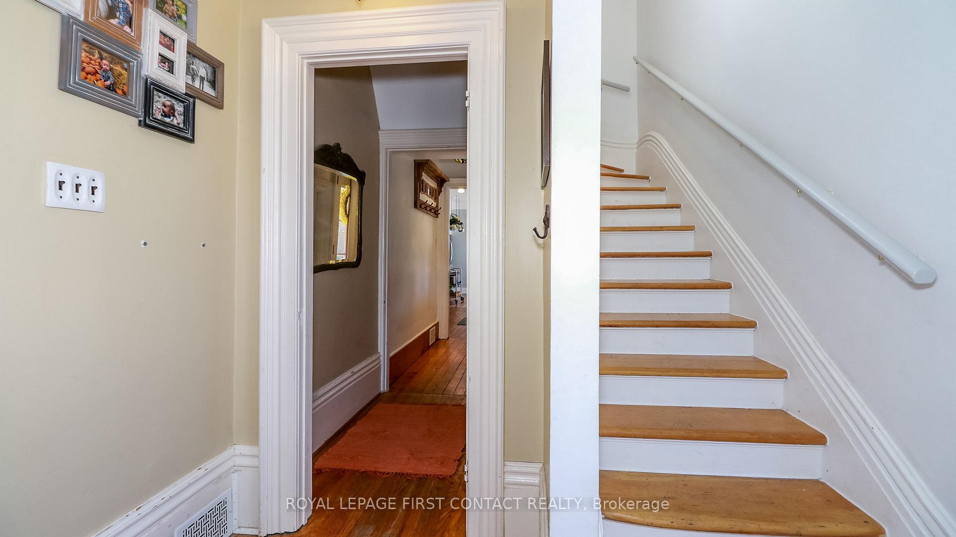Photo 14 of 121 Mulcaster Street, Barrie, Codrington — HOMEH
