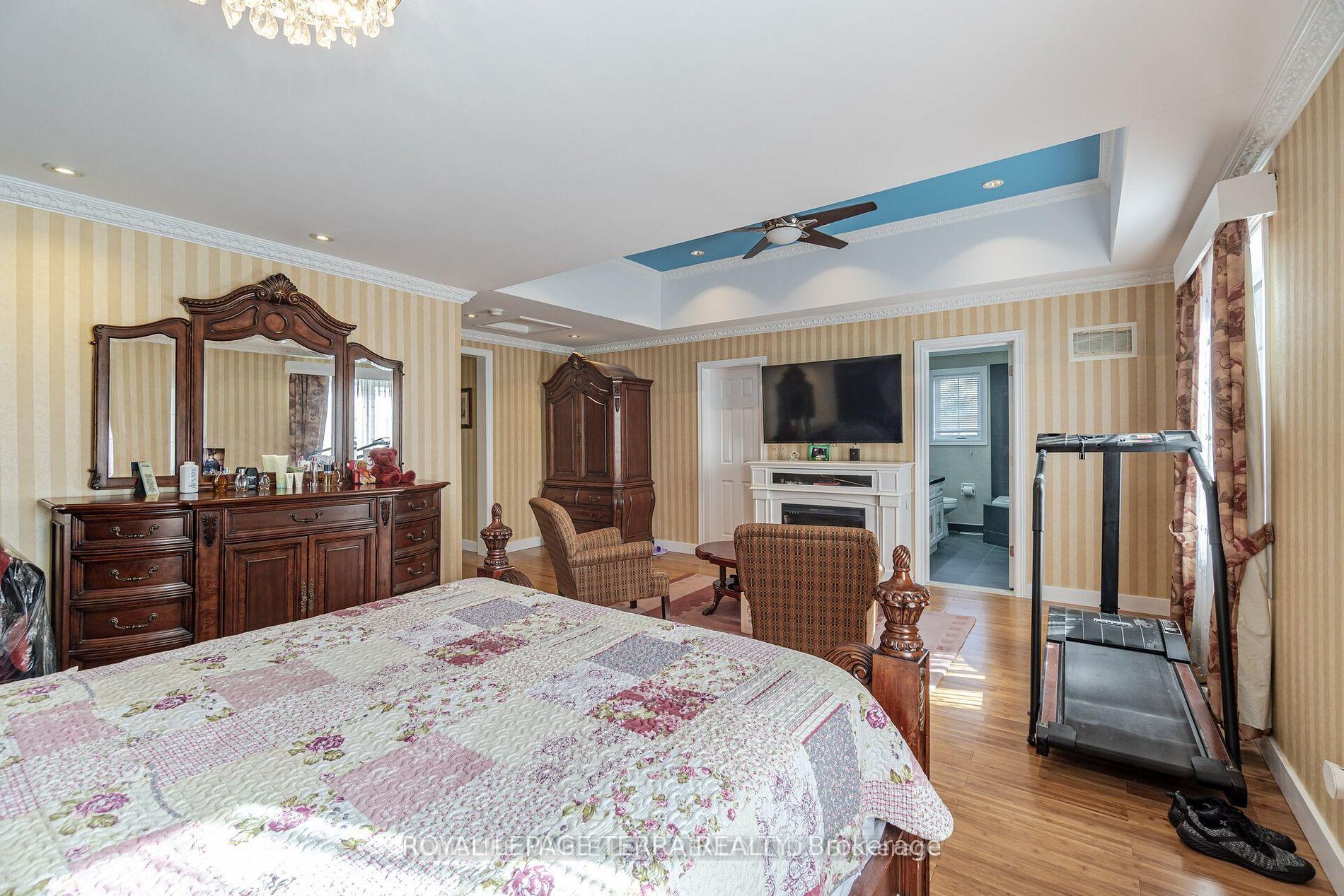 Photo 16 of 14 Sheringham Street, Brampton, Heart Lake West — HOMEH