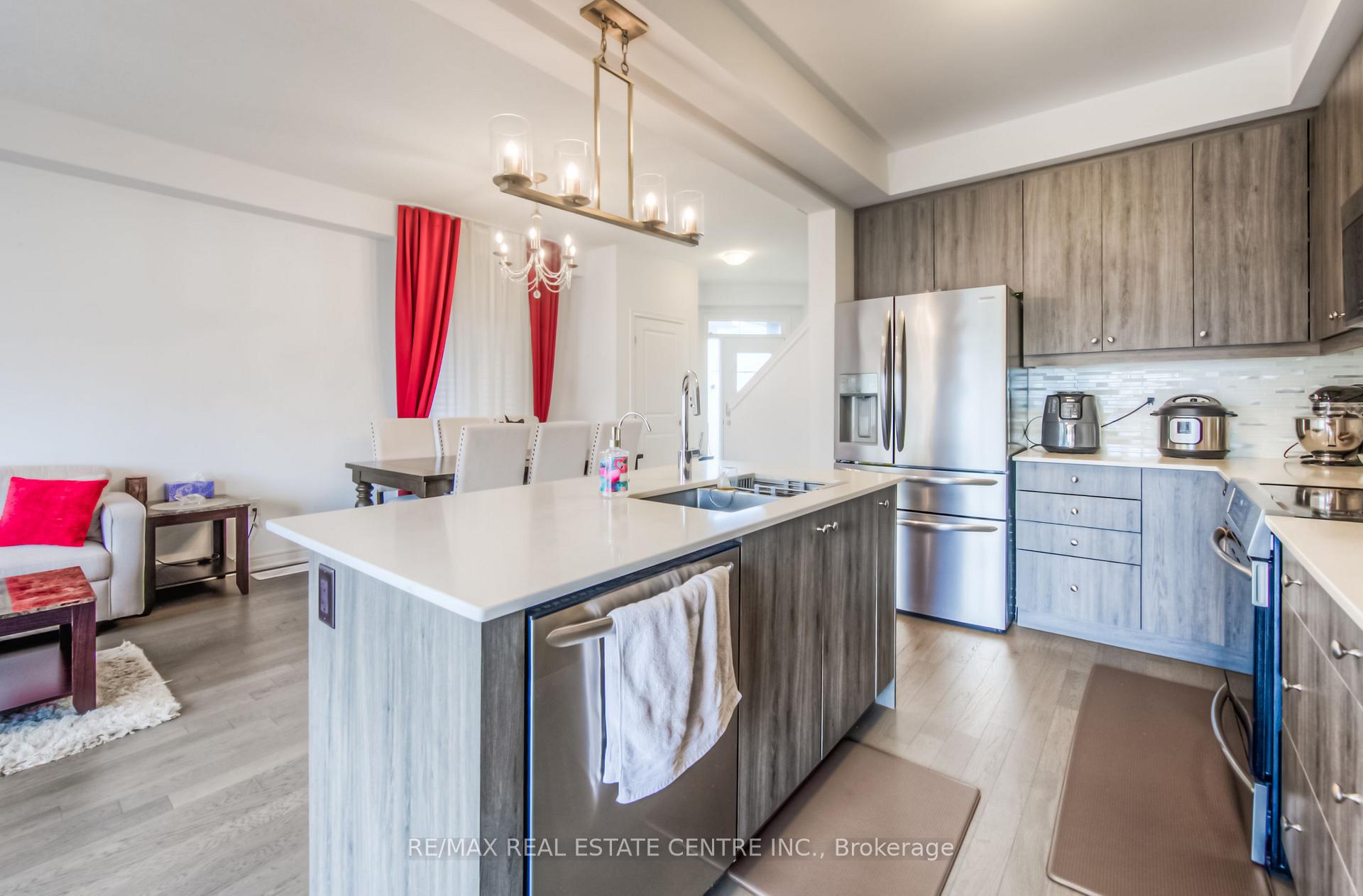 Photo 11 of 19 Baker Lane, Brant, Paris — HOMEH