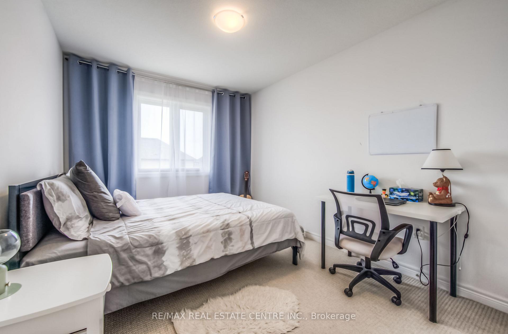 Photo 16 of 19 Baker Lane, Brant, Paris — HOMEH