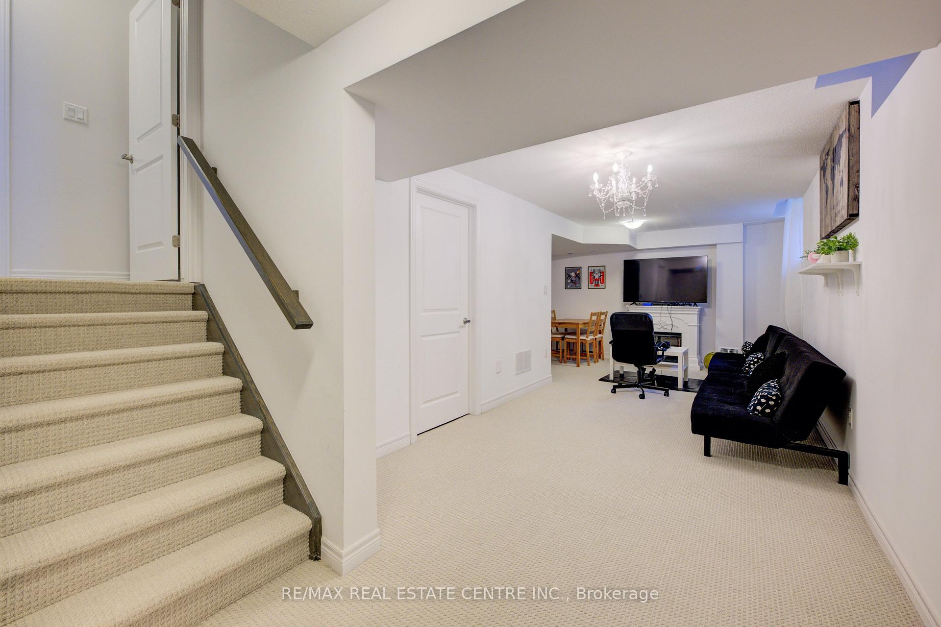 Photo 22 of 19 Baker Lane, Brant, Paris — HOMEH