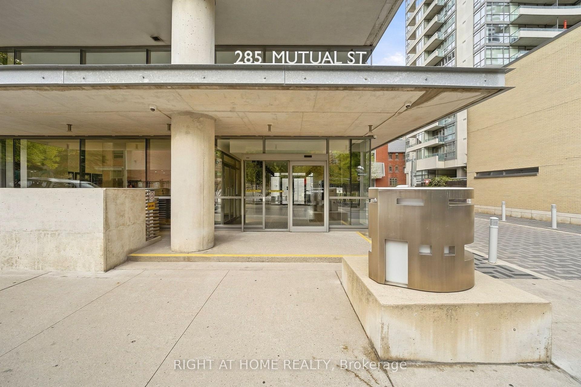 Photo 35 of Unit 1908, 285 Mutual Street, Toronto, Church-Yonge Corridor — HOMEH