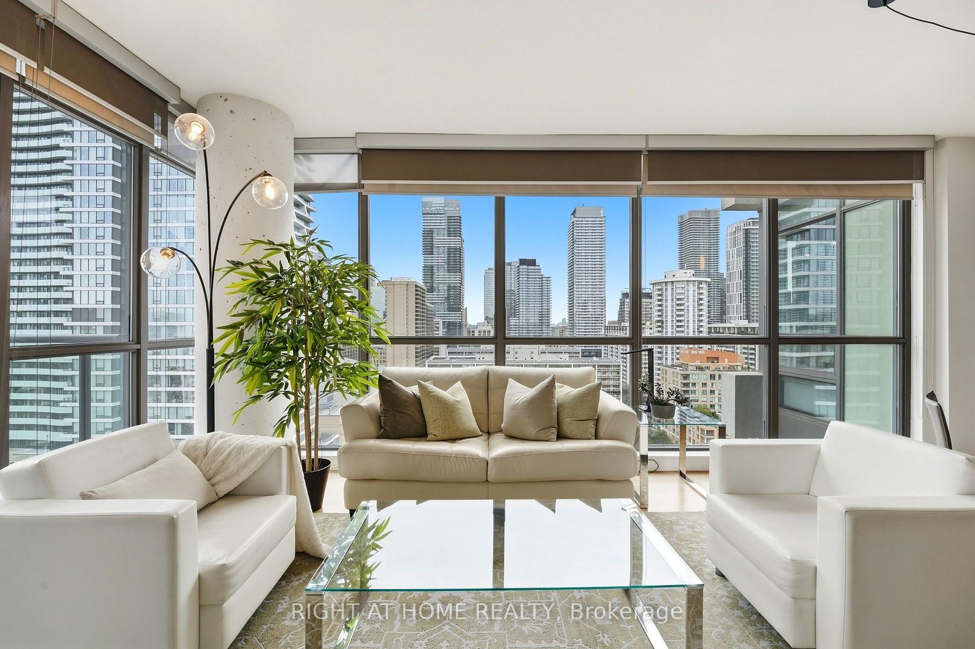 Photo 7 of Unit 1908, 285 Mutual Street, Toronto, Church-Yonge Corridor — HOMEH