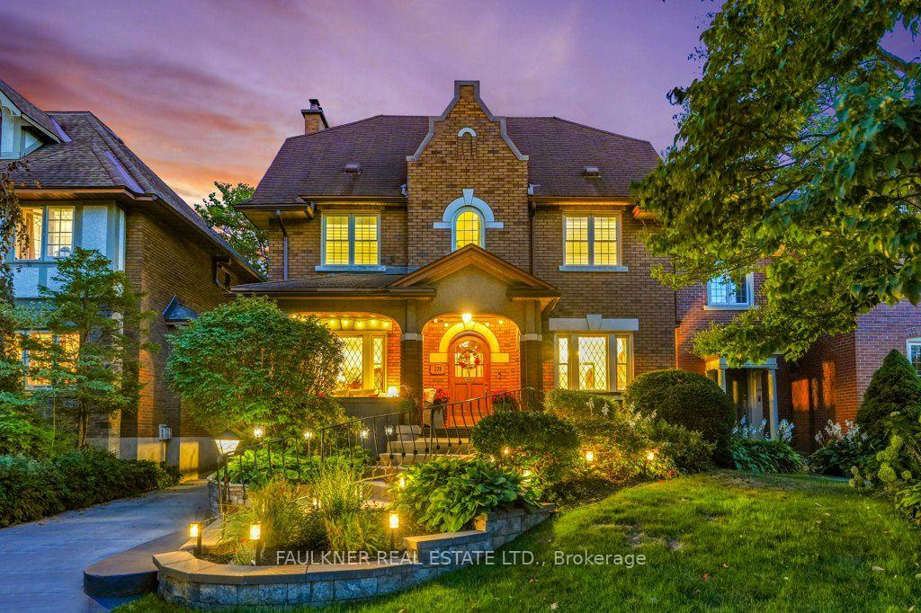 Photo of 228 Fourth Avenue