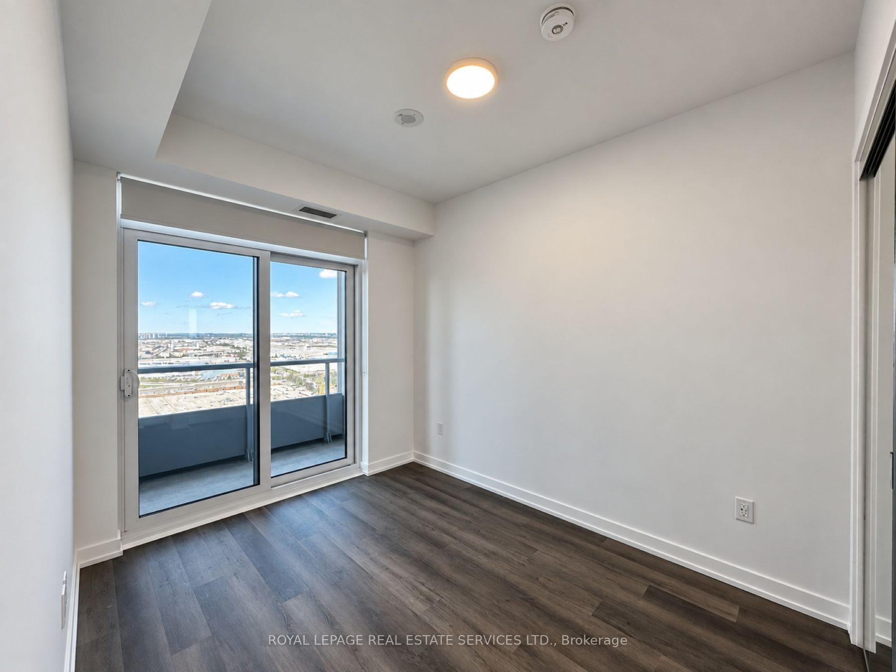 Photo 8 of Unit 1701, 5 Meadowdale Road, Vaughan, Vaughan Corporate Centre — HOMEH