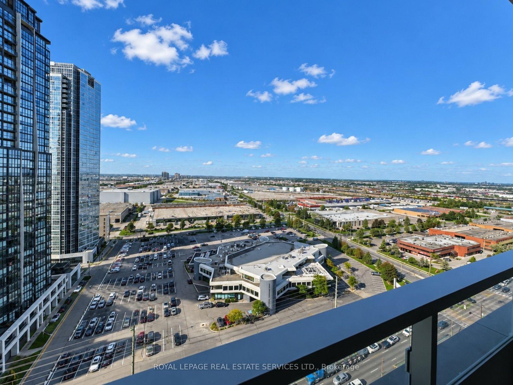 Photo 11 of Unit 1701, 5 Meadowdale Road, Vaughan, Vaughan Corporate Centre — HOMEH