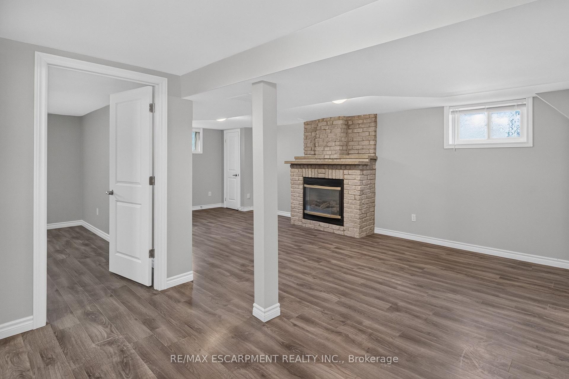 Photo 3 of Unit 2 (lower), 294 Jones Road, Hamilton, Fruitland — HOMEH