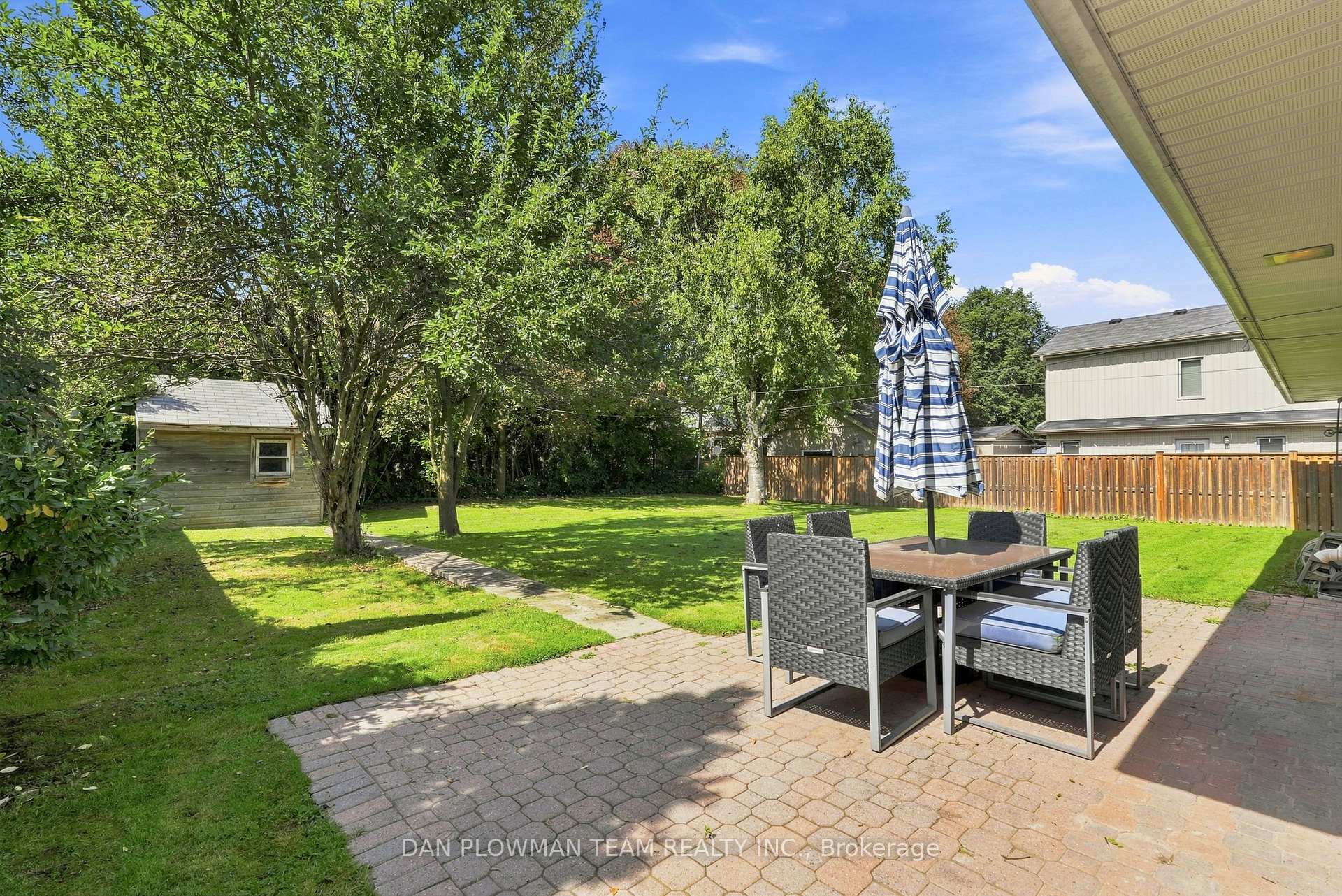 Photo 38 of 786 Mary Street N, Oshawa, Centennial — HOMEH
