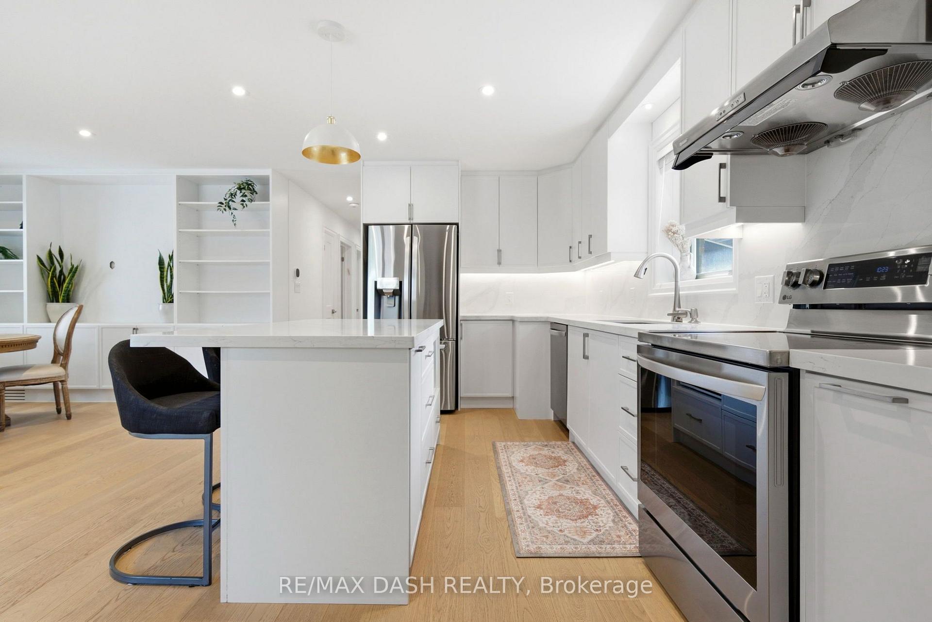 Photo 10 of 111 Gorman Park Road, North York, Clanton Park — HOMEH