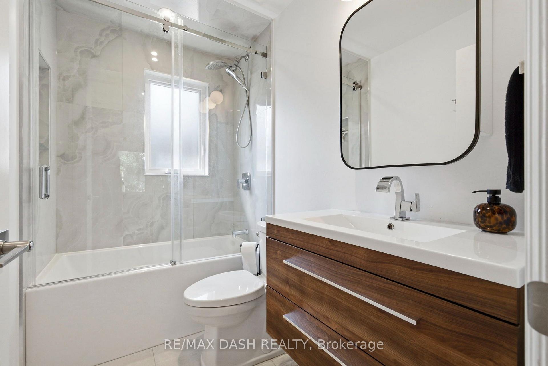 Photo 17 of 111 Gorman Park Road, North York, Clanton Park — HOMEH