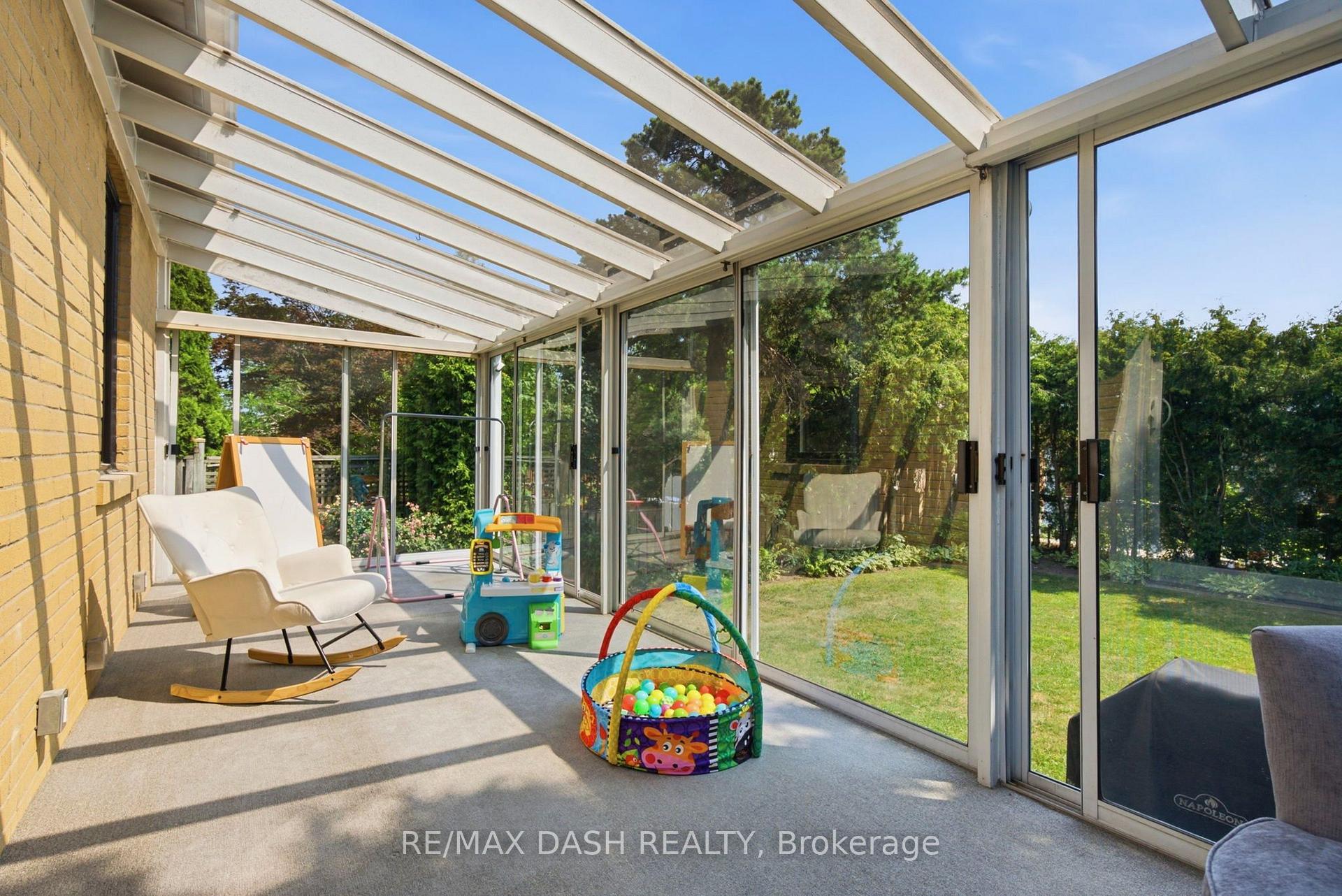 Photo 32 of 111 Gorman Park Road, North York, Clanton Park — HOMEH