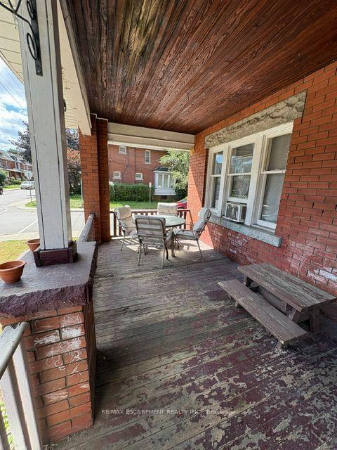 Photo 3 of 38 Spadina Avenue, Hamilton, Stipley — HOMEH